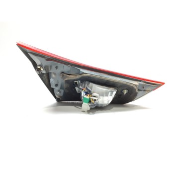 Recambio de piloto trasero derecho interior para toyota auris hybrid business referencia OEM IAM 8158102830  