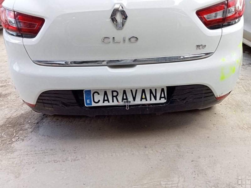 Recambio de paragolpes trasero para renault clio iv limited referencia OEM IAM 850103029R  