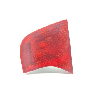 Recambio de piloto trasero derecho interior para audi a4 berlina (8e) 2.0 tdi 16v (103kw) referencia OEM IAM 8E5945094A  