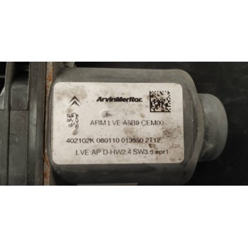 Recambio de elevalunas delantero derecho para peugeot partner kombi premium referencia OEM IAM 402102K  