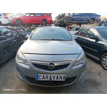 opel astra j lim. del año 2011