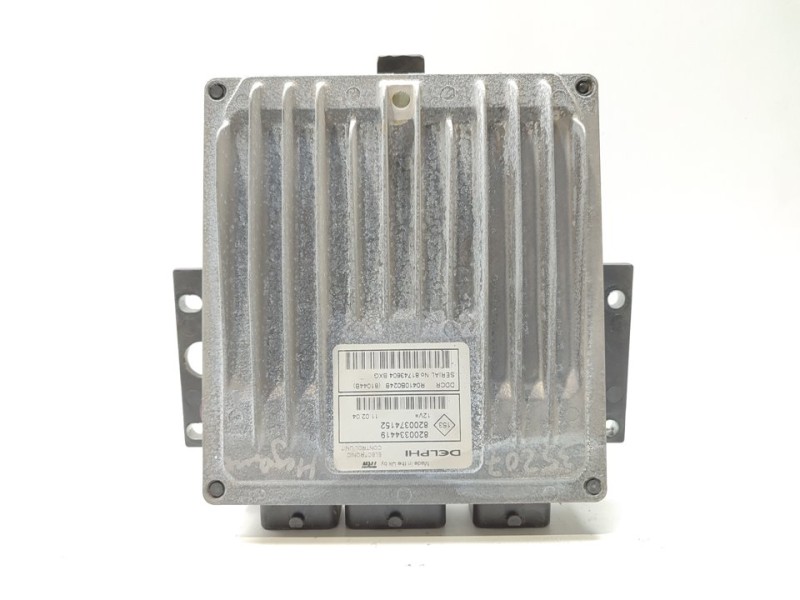 Recambio de centralita motor uce para renault megane ii classic berlina dynamique referencia OEM IAM 8200334419  