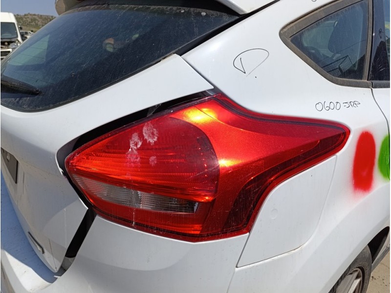 Recambio de piloto trasero derecho para ford focus lim. trend referencia OEM IAM   