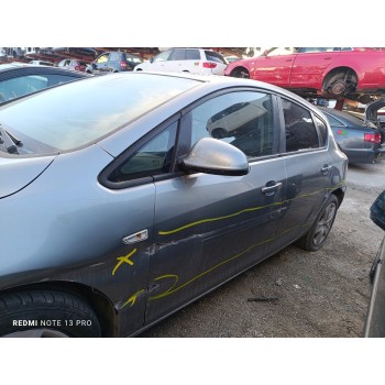 opel astra j lim. del año 2011