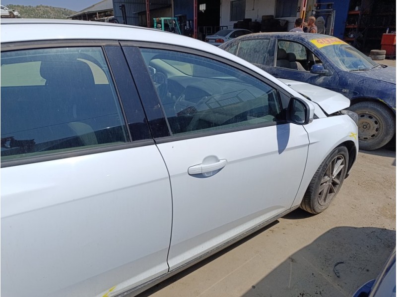 Recambio de puerta delantera derecha para ford focus lim. trend referencia OEM IAM PBM51A20124BF  
