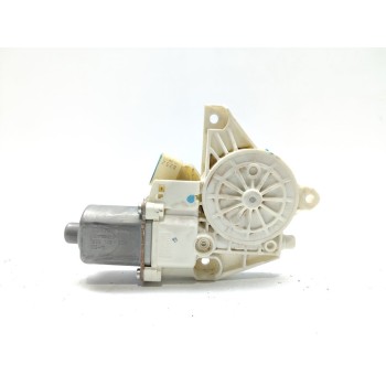 MOTOR ELEVALUNAS TRASERO DERECHO A2518200208 