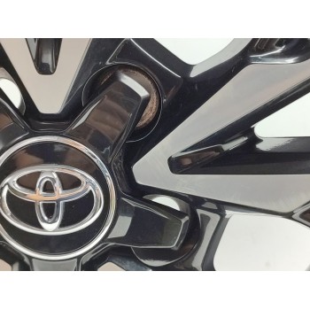 Recambio de llanta para toyota c-hr hybrid active referencia OEM IAM 42611YY660  