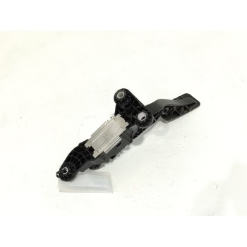 Recambio de pedal acelerador para hyundai kona essence 2wd referencia OEM IAM 32700H8100  