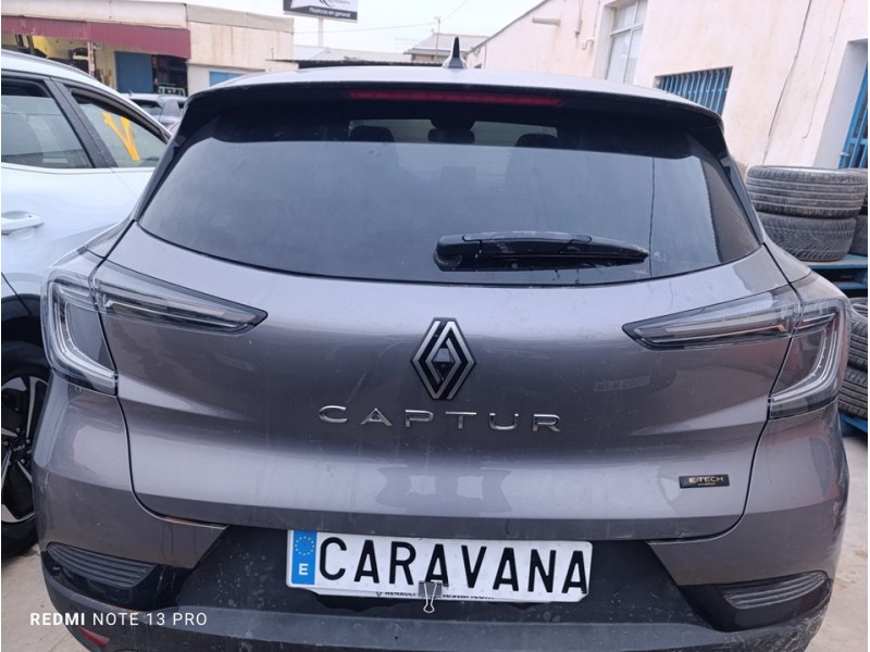 Recambio de porton trasero para renault captur ii e-tech engineered referencia OEM IAM 901007662R  