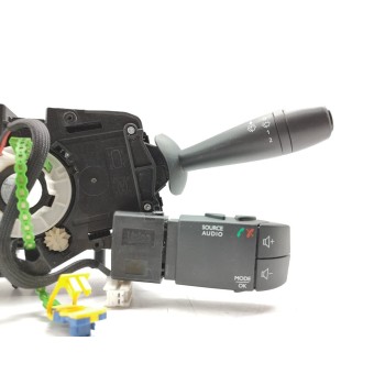 Recambio de mando multifuncion para dacia dokker express essential referencia OEM IAM 255670736R  