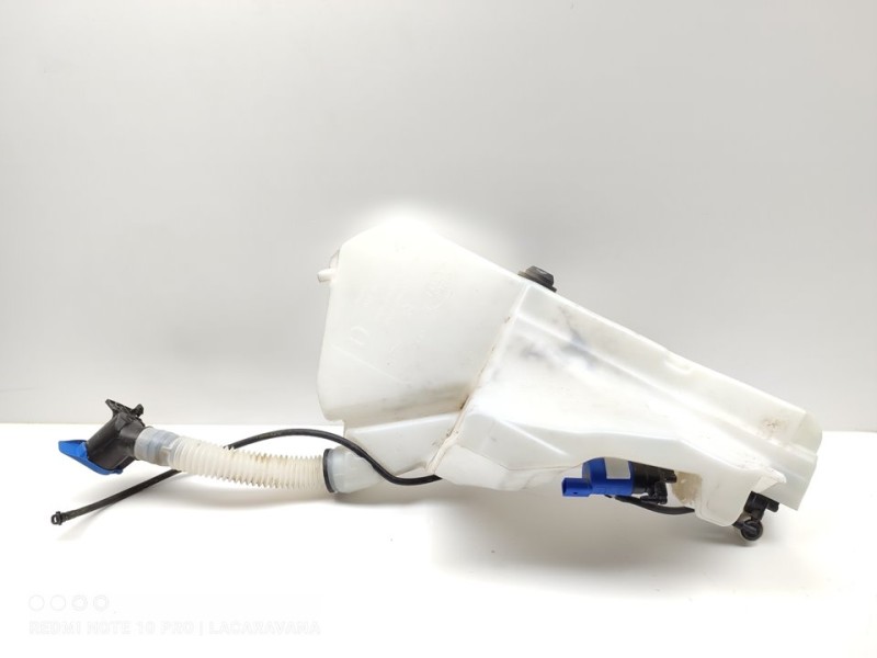 Recambio de deposito limpia para land rover range rover velar velar referencia OEM IAM HK8317B613BC  