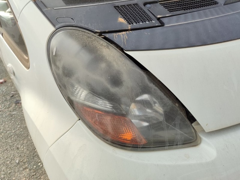 Recambio de faro derecho para mitsubishi i-miev basis referencia OEM IAM   