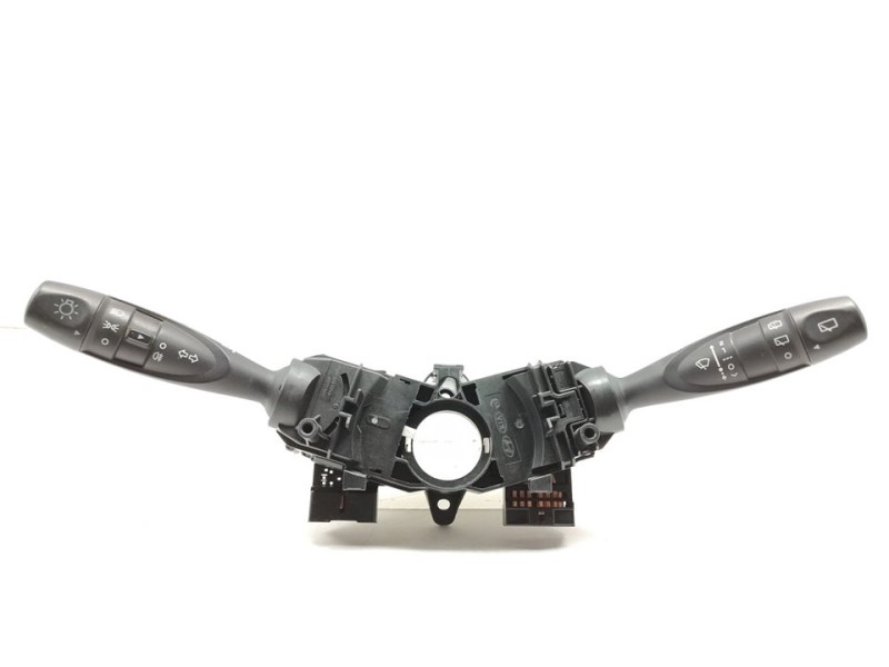 Recambio de mando multifuncion para hyundai i10 classic referencia OEM IAM 93410B9521  