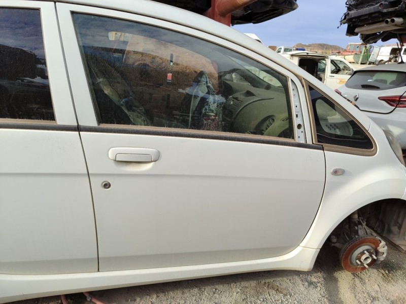 Recambio de puerta delantera derecha para mitsubishi i-miev basis referencia OEM IAM 5700B508  