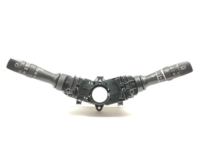 Recambio de mando multifuncion para kia sportage drive 4x2 referencia OEM IAM 934101M631  