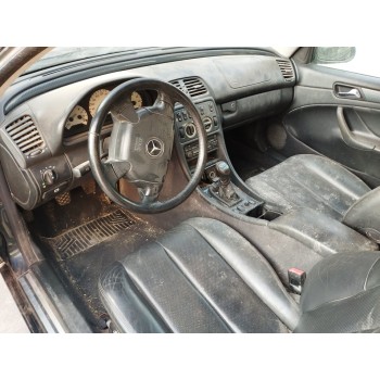 mercedes-benz clase clk (w208) coupe del año 1998