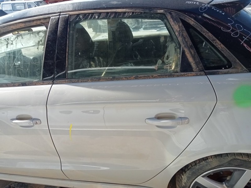 Recambio de puerta trasera izquierda para audi a1 sportback (8xf) attraction referencia OEM IAM 8X4833051B  