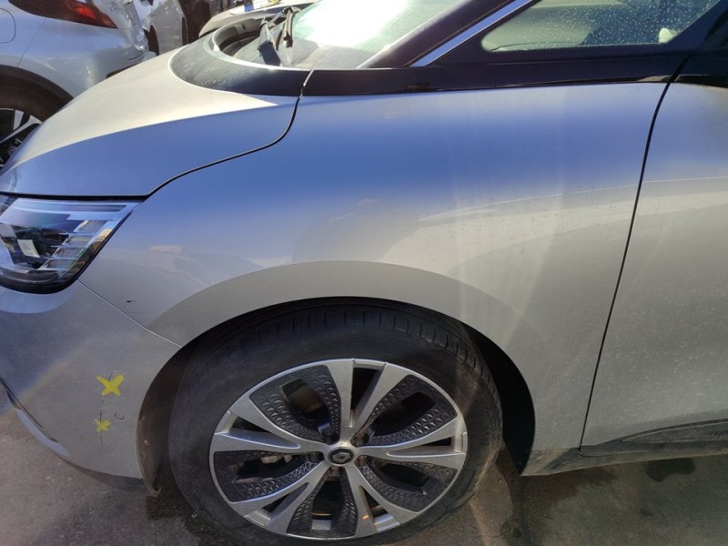 Recambio de aleta delantera izquierda para renault scenic iv grand limited referencia OEM IAM 631012967R  