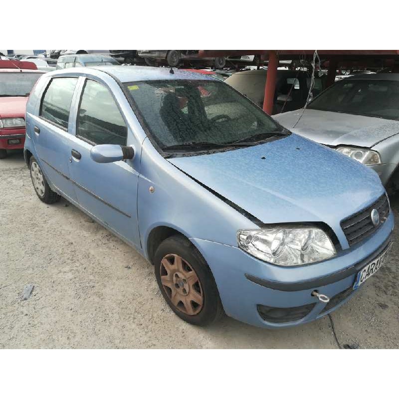 FIAT PUNTO BERLINA (188)