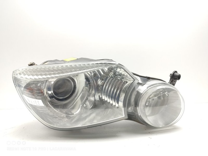 Recambio de faro derecho para skoda yeti active referencia OEM IAM 5L1941018C  