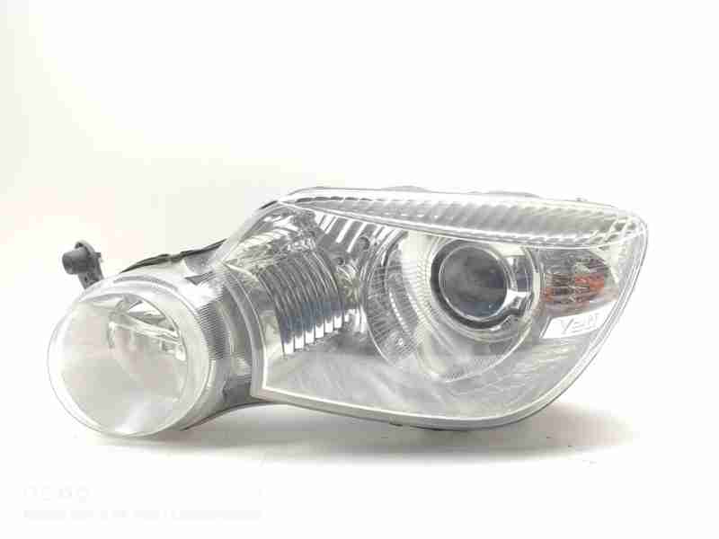 Recambio de faro izquierdo para skoda yeti active referencia OEM IAM 5L1941017C  