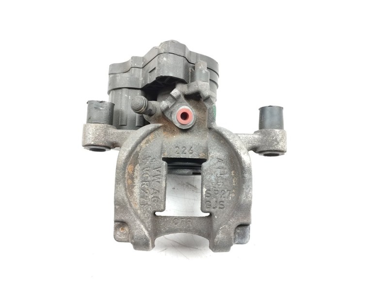 Recambio de pinza de freno trasera derecha para volkswagen t-roc advance referencia OEM IAM 8V0615424D  