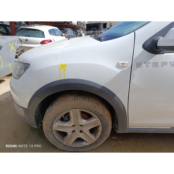 Recambio de aleta delantera izquierda para dacia sandero stepway referencia OEM IAM 631013661R  