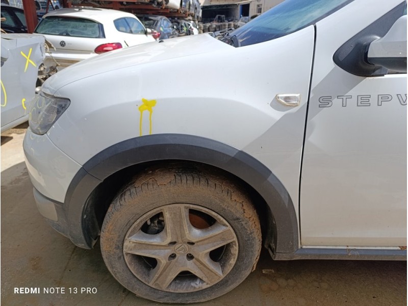 Recambio de aleta delantera izquierda para dacia sandero stepway referencia OEM IAM 631013661R  