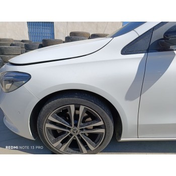 Recambio de aleta delantera izquierda para mercedes-benz b-klasse (bm 247) (2.2019) b 200 d (247.012) referencia OEM IAM A247881