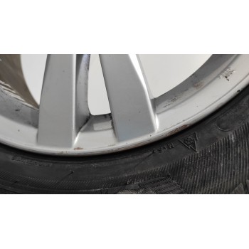 Recambio de juego llantas para toyota avensis (t27) advance referencia OEM IAM 4261105330  