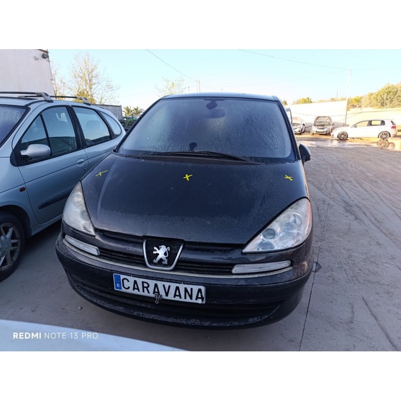 peugeot 807 del año 2004