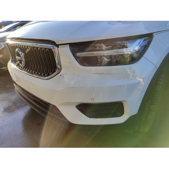Recambio de paragolpes delantero para volvo xc 40 momentum core 2wd referencia OEM IAM 39790894  