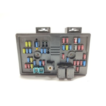 CAJA RELES / FUSIBLES 96821082 