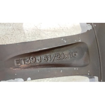 Recambio de juego llantas para toyota avensis (t27) advance referencia OEM IAM 4261105330  