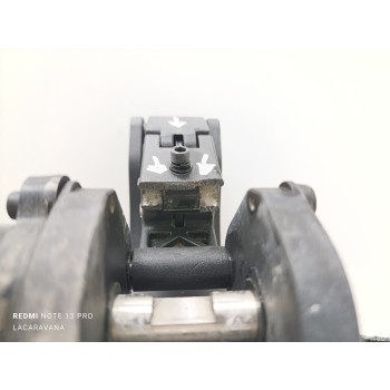 Recambio de estribo para jeep wrangler / wrangler unlimited sahara referencia OEM IAM US7712755  