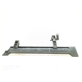 Recambio de estribo para jeep wrangler / wrangler unlimited sahara referencia OEM IAM US7712755  