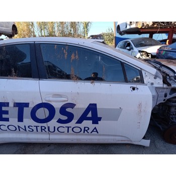 Recambio de puerta delantera derecha para toyota avensis (t27) advance referencia OEM IAM 6700105070  