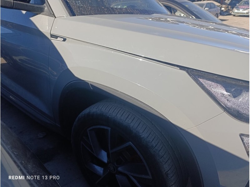 Recambio de aleta delantera derecha para skoda kodiaq sportline referencia OEM IAM 565821106  