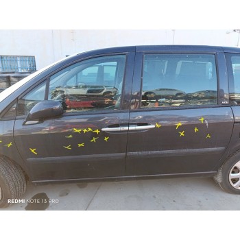 peugeot 807 del año 2004