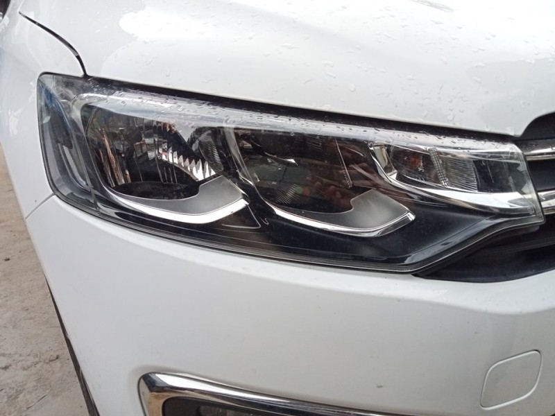 Recambio de faro derecho para citroën c-elysée shine referencia OEM IAM 9817297880  