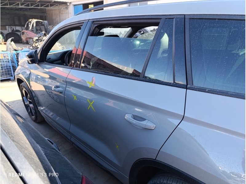 Recambio de puerta trasera izquierda para skoda kodiaq sportline referencia OEM IAM 565833051  