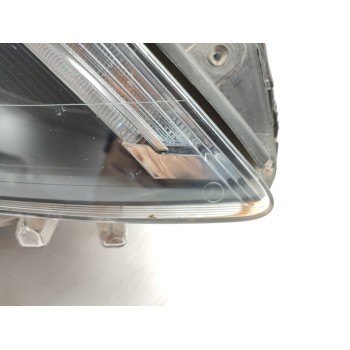 Recambio de faro derecho para mercedes-benz clase b (w246) b 180 cdi be (246.200) referencia OEM IAM A2468200239  