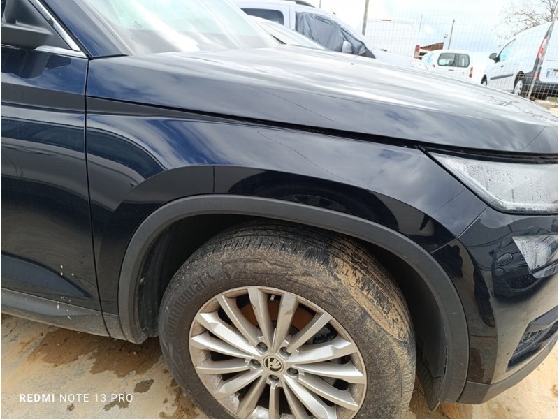 Recambio de aleta delantera derecha para skoda kodiaq ambition 4x4 referencia OEM IAM 565821106  