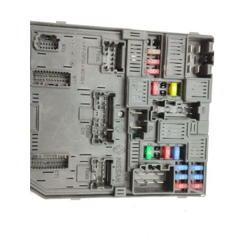 Recambio de caja reles / fusibles para nissan qashqai (j11) tekna referencia OEM IAM 284B75NA1A  