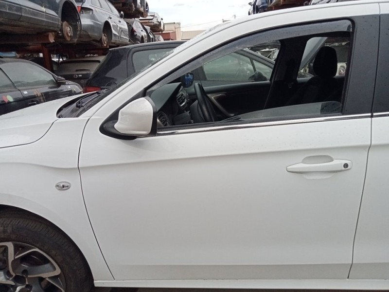 Recambio de puerta delantera izquierda para citroën c-elysée shine referencia OEM IAM 9675195180  