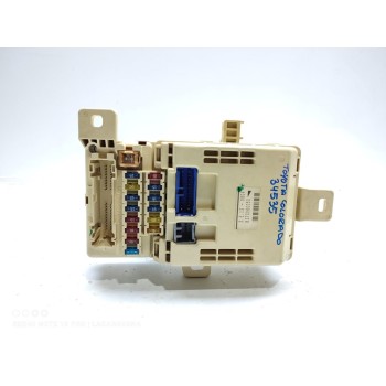 Recambio de caja reles / fusibles para toyota land cruiser (j9) d4-d vx (5-ptas.) referencia OEM IAM 8273060050  