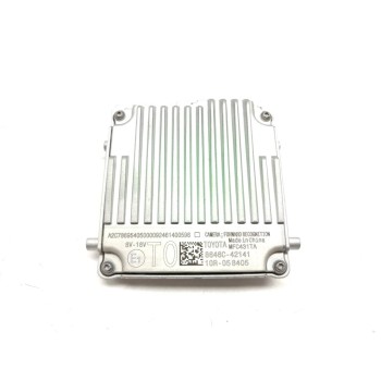 Recambio de camara vision frontal para toyota rav4 hybrid 4x2 advance referencia OEM IAM 8646C42141  