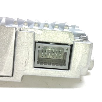 Recambio de camara vision frontal para toyota rav4 hybrid 4x2 advance referencia OEM IAM 8646C42141  