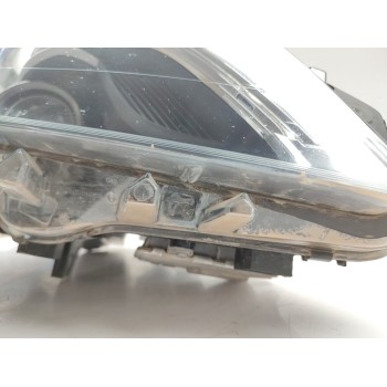 Recambio de faro derecho para mercedes-benz clase b (w246) b 180 cdi be (246.200) referencia OEM IAM A2468200239  