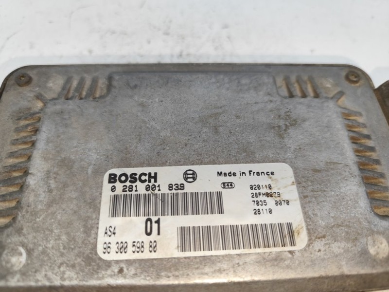 Recambio de centralita motor uce para citroën saxo 1.5 d furio referencia OEM IAM 0281001839  